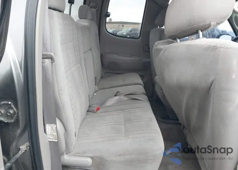 2003 Toyota Tundra Sr5 V8 z USA, uszkodzony, nr VIN 5TBBT44163S419376